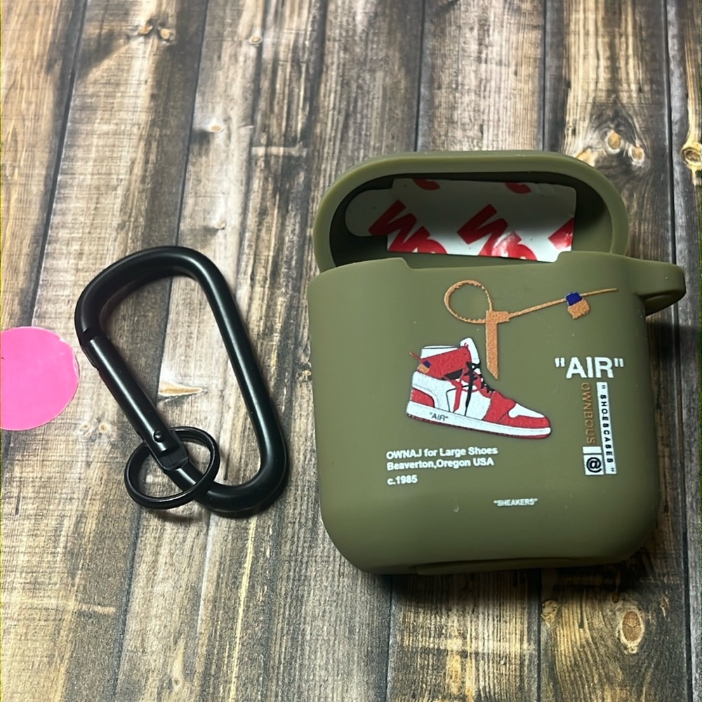 5for$10 Nike Air AirPod One And Two Case Dull Green Protective Case NWOT